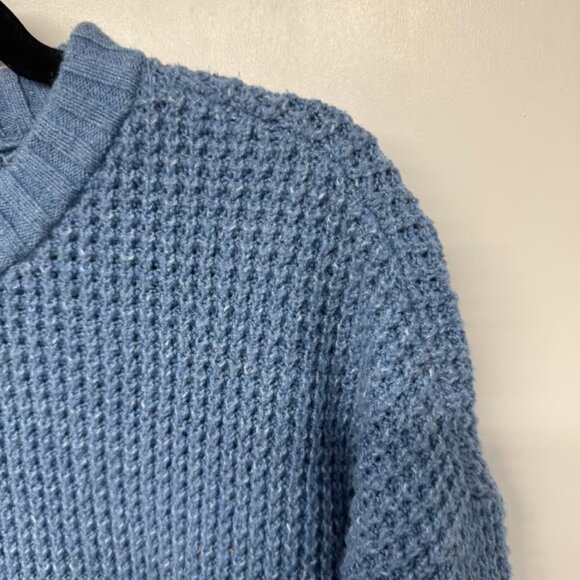 American Eagle AEO Womens Light Blue Ribbed Waffle Knit Pullover Sweater Size XS - Picture 3 of 3
